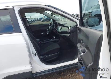 2022 Nissan Kicks Sv Xtronic Cvt из США, поврежденный, VIN 3N1CP5CV9NL523298